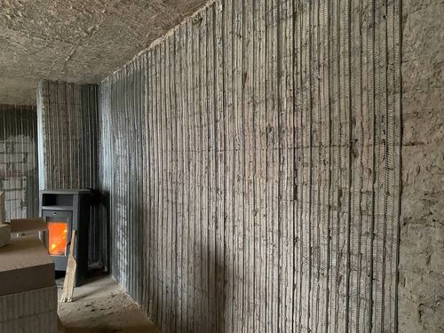 Baustelle mit Paletten
